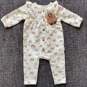 NWT Rabbit And Bear Organic Rainbow Organic Cotton Jumpsuit Baby Size 0-3 Months